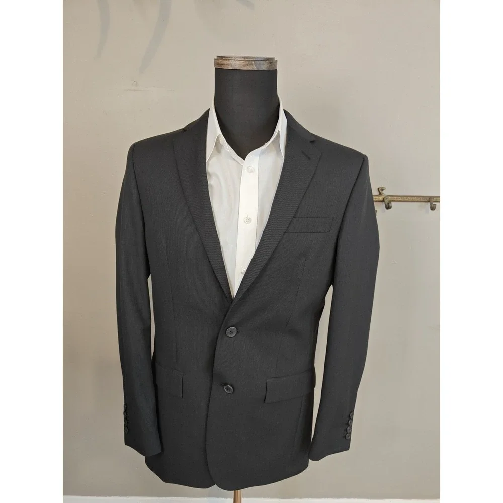 Egara Mens Slim Fit Sport Coat 38R Black Striped 2 Button Blazer F504